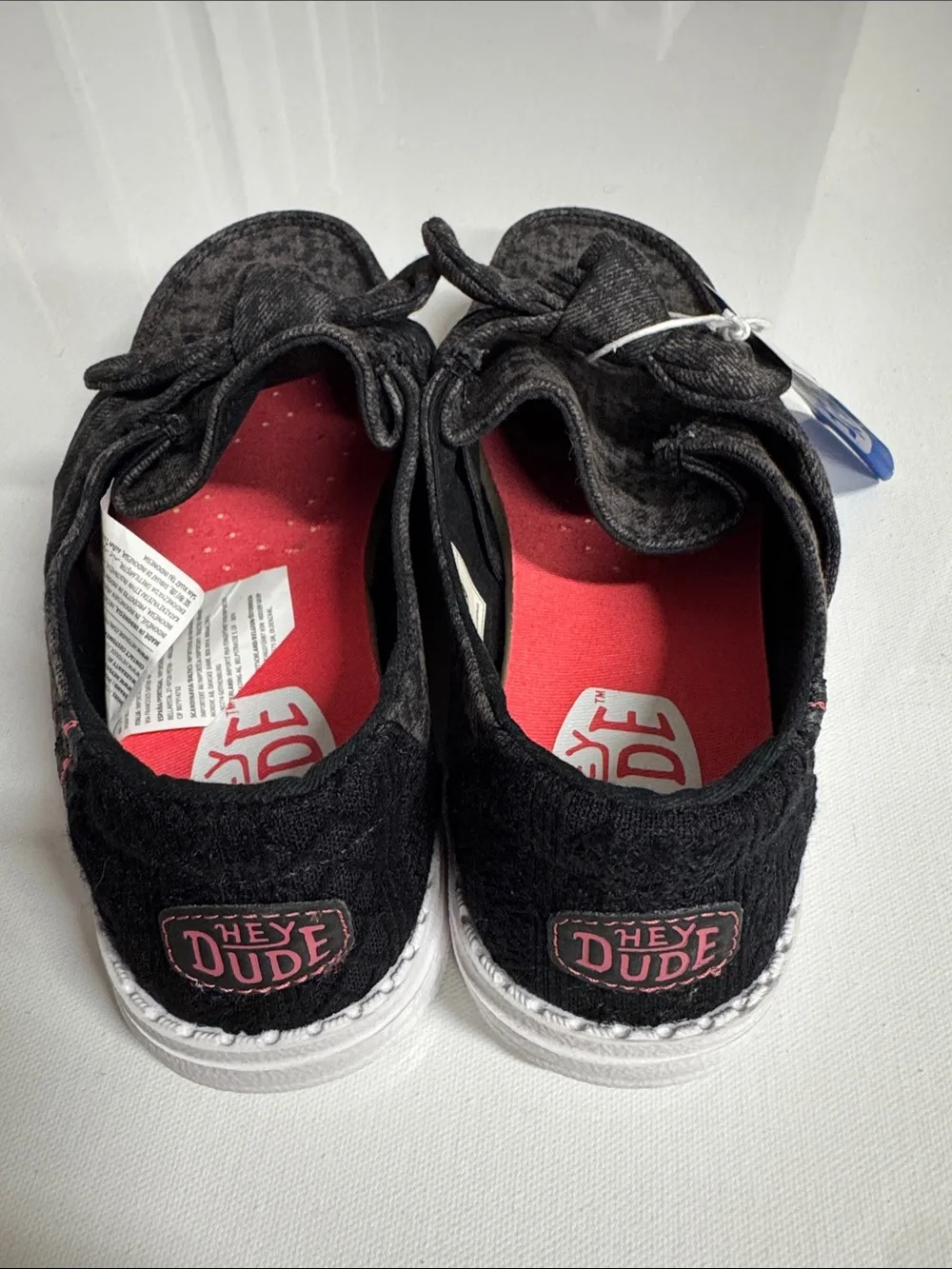 Hey Dude Canvas Shoes Womens 6 Black Bow Slip On Wendy